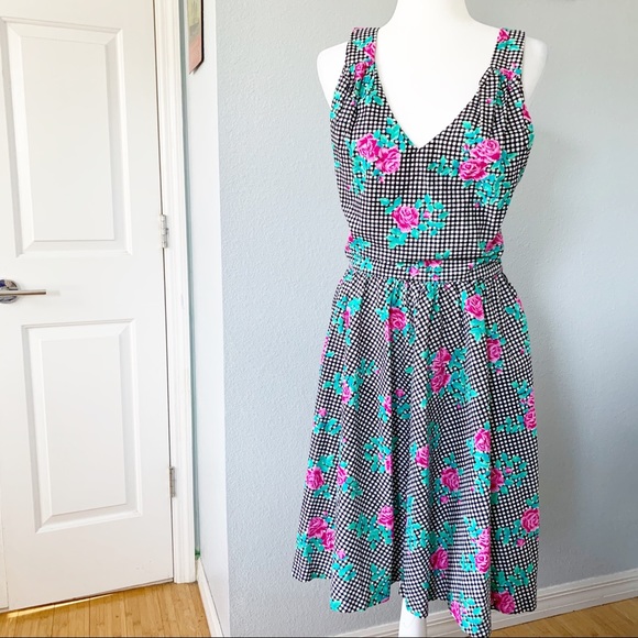 Vintage Accentuette Checkered Floral Sundress Med - Picture 2 of 6